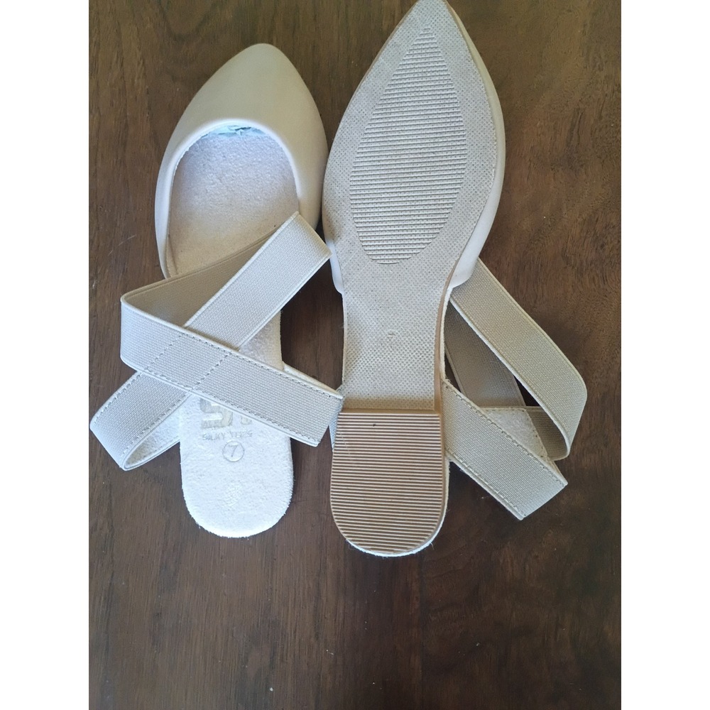 Silky Toes Womens Beige Pointed Toe Elastic Crisscross Strap Ballet Flats Size 7